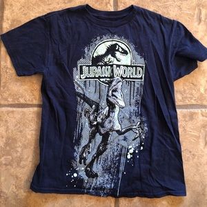 Boys tee shirt size XS.